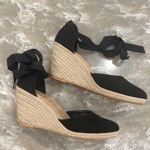 Old Navy Espadrille Wedges size 9